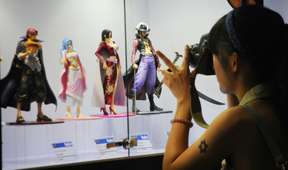 動(dòng)漫展熱潮下的冷思考 粉絲經(jīng)濟(jì)驅(qū)動(dòng)衍生品熱賣(mài)，國(guó)產(chǎn)動(dòng)畫(huà)創(chuàng)新困境亟待突破